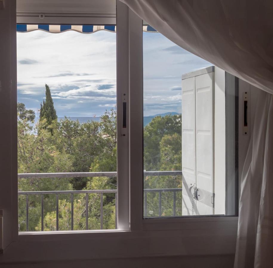 Anunci Tancat Capellans Apartment Salou Ngoại thất bức ảnh